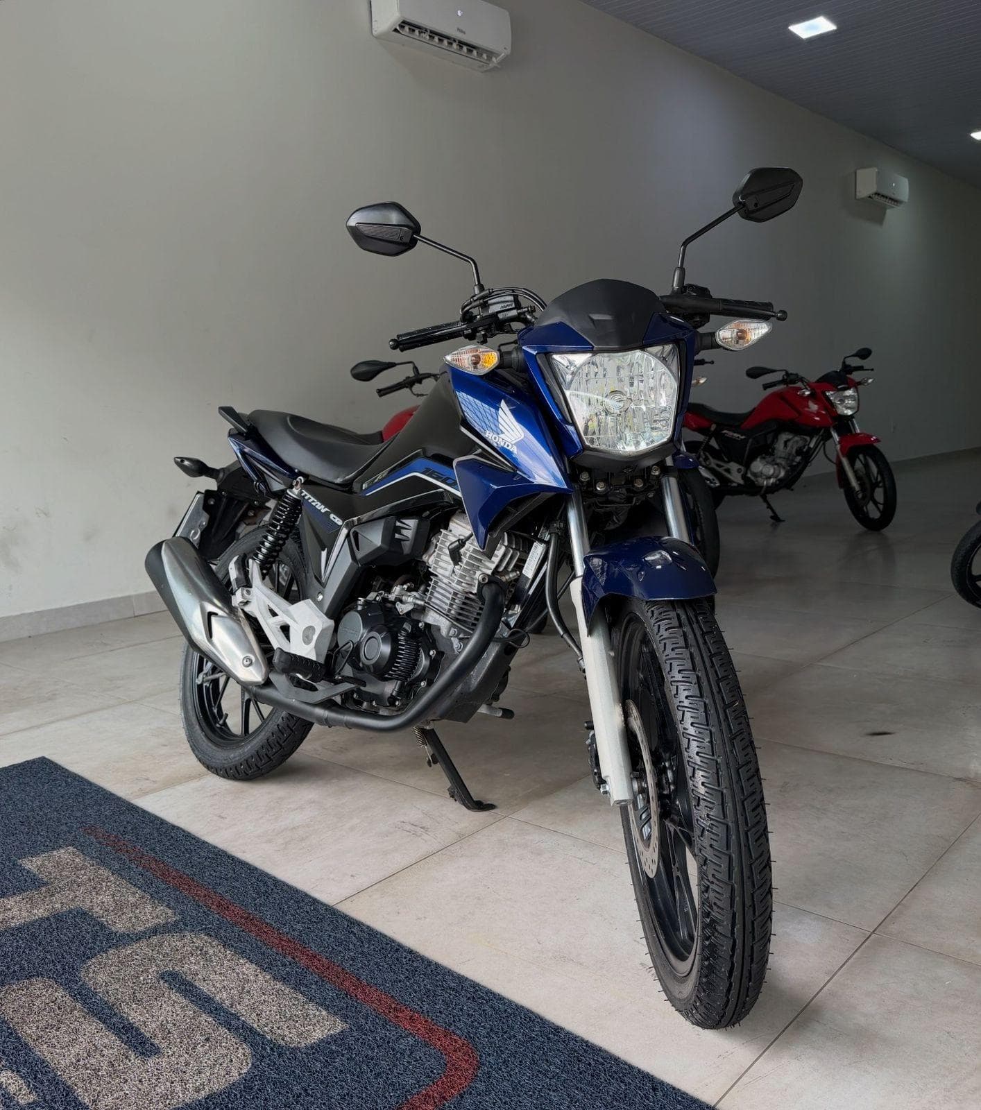 HONDA TITAN 160 - foto 1