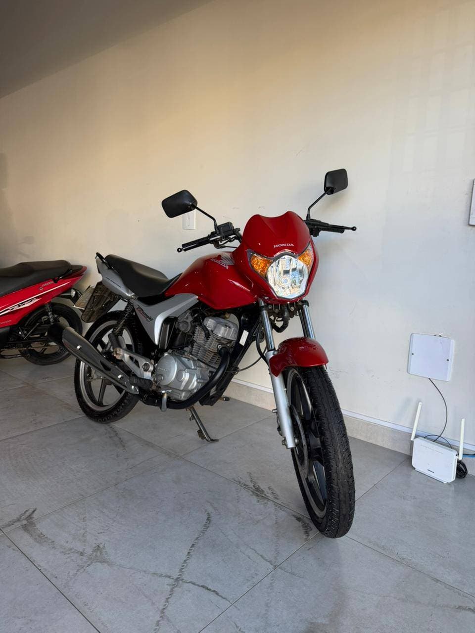 HONDA TITAN 150 - foto 1